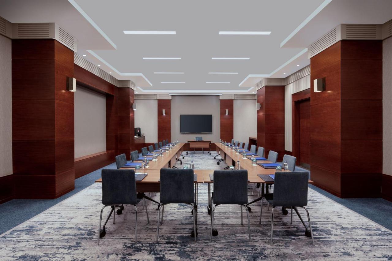 Delta Hotels By Marriott Istanbul Levent Экстерьер фото